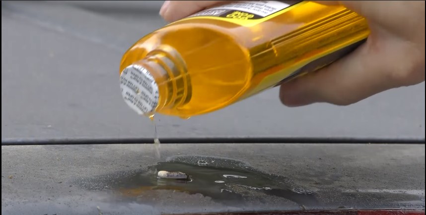 How has goo gone safe on car paint?
